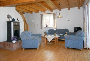 Televisión, chimenea