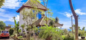 Bagian depan properti