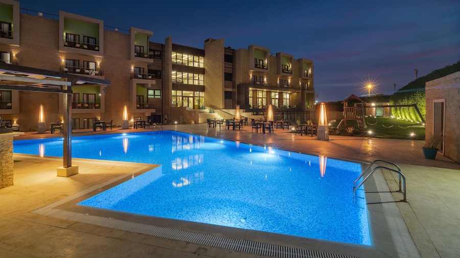 Dhara Residence E2 Lodge Hotel