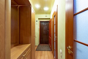 1 bedroom, iron/ironing board, free WiFi