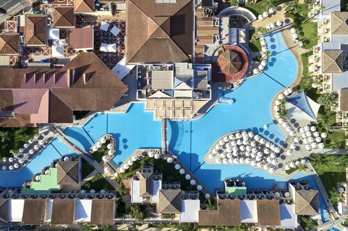 Atlantica Aeneas Resort