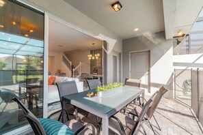 Outdoor dining - Elegant Villa w/ Jacuzzi & Game-Ready Setup (Davenport/)