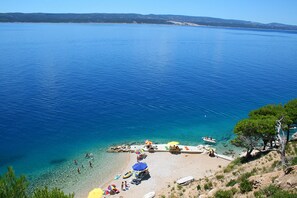Beach - Luxury apartment L2 in Villa Ruzmarina - 1 min walk to the beach (Marušici)
