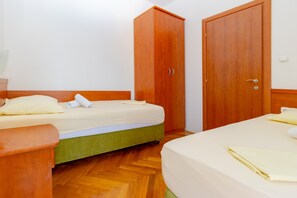 2 habitaciones y wifi 