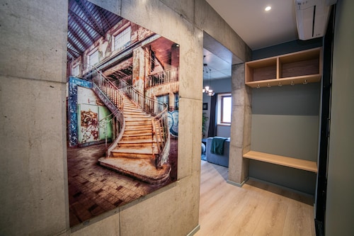 Home Again Kirkegata 30