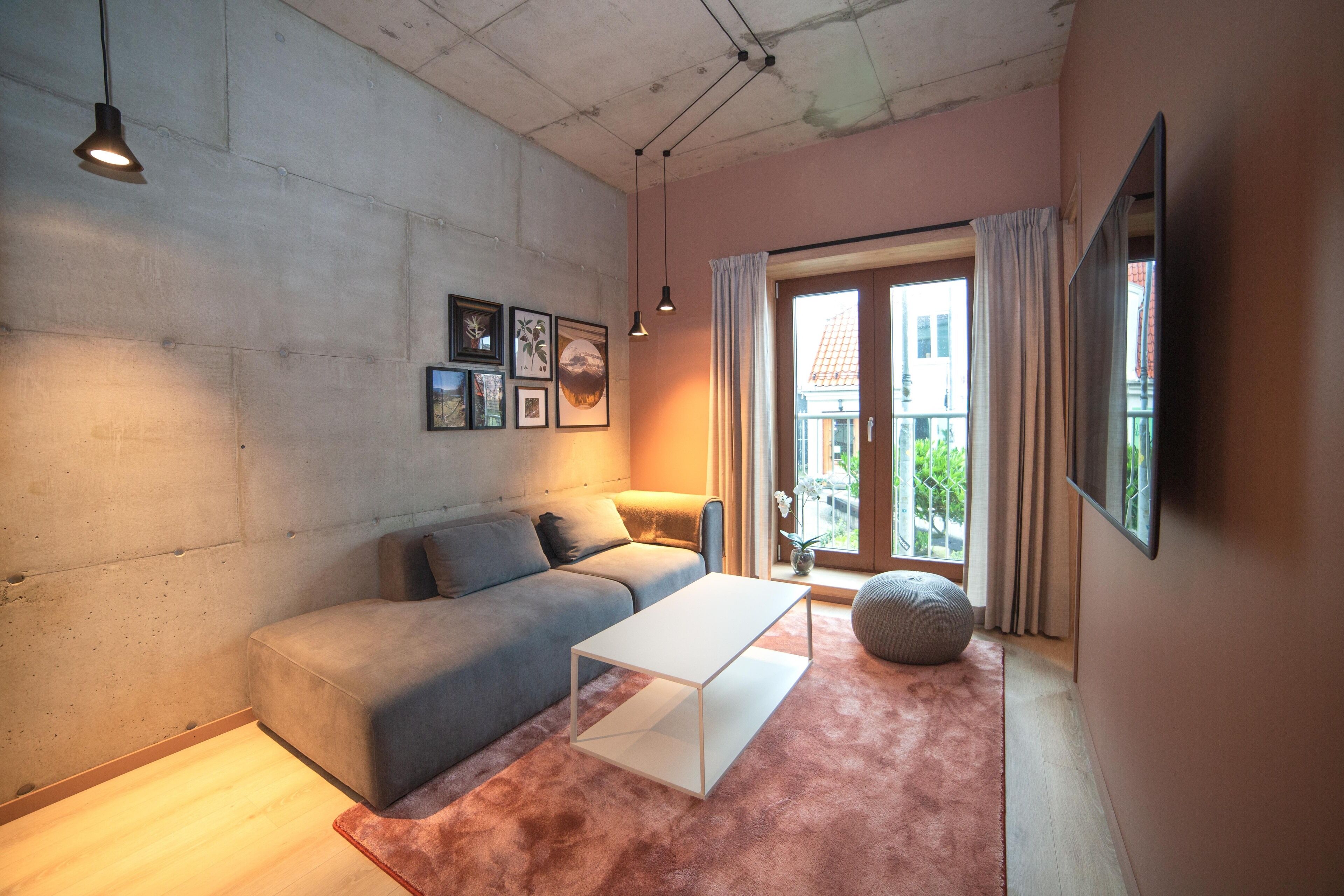 Apartment, 1 Bedroom | Living area | Smart TV