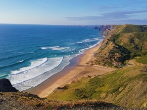 In StrandnĂ€he, LiegestĂŒhle, StrandtĂŒcher