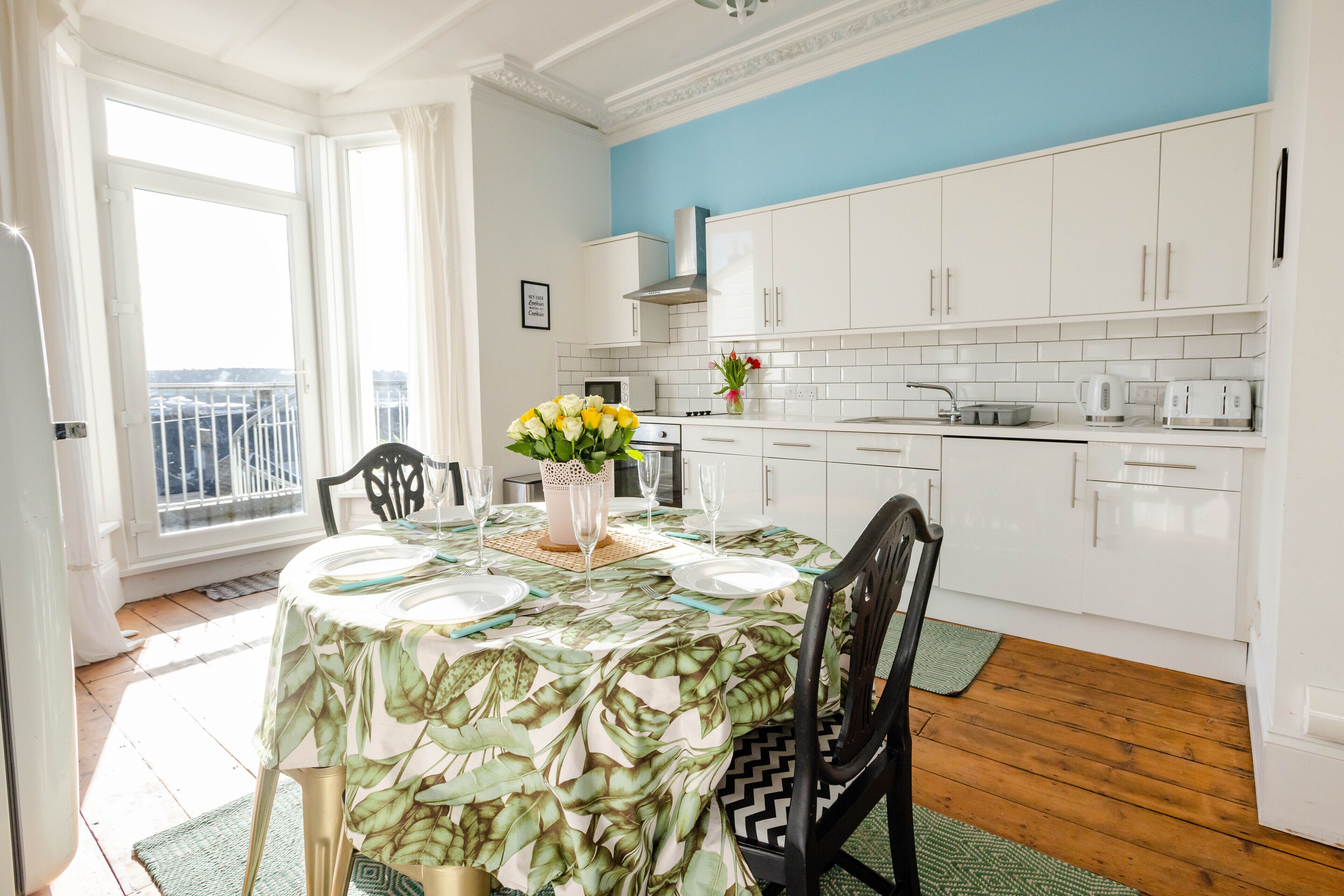 House | Dining