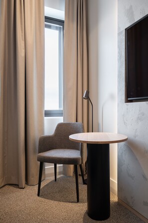 Seprai premium, brankas, dan didekorasi berbeda-beda