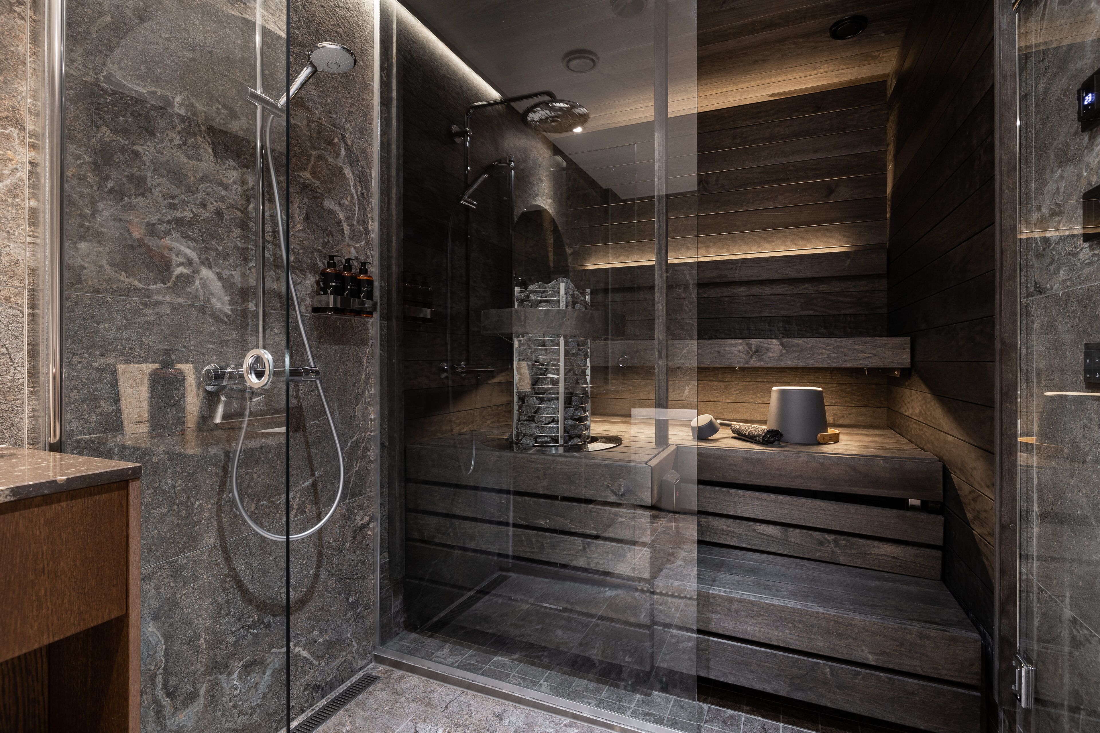 mystique deluxe spa, sauna | bathroom | hair dryer, bidet, heated floors, towels