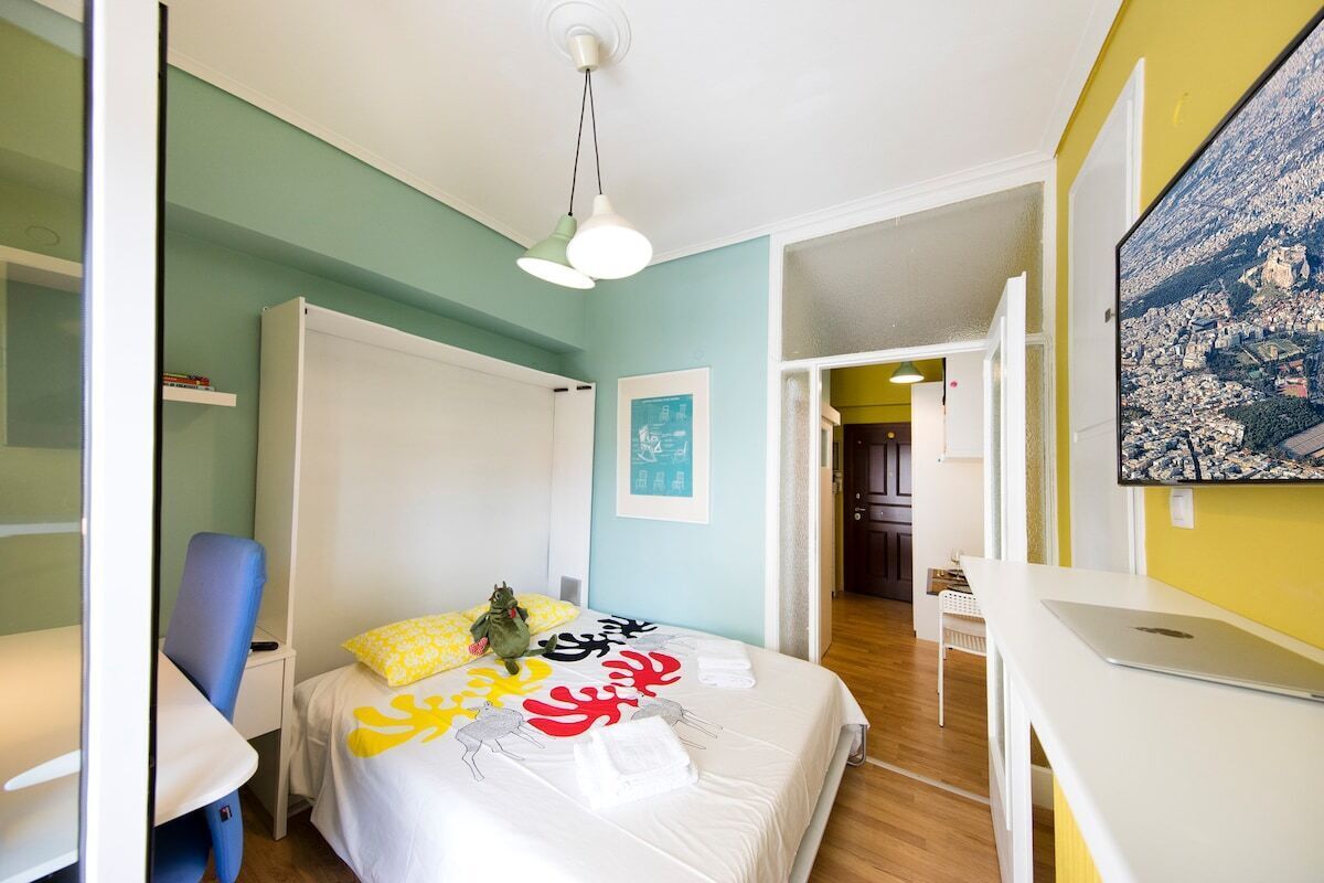 1 quarto, ferros/tábuas de passar roupa