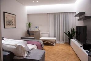 1 Schlafzimmer, Bügeleisen/Bügelbrett