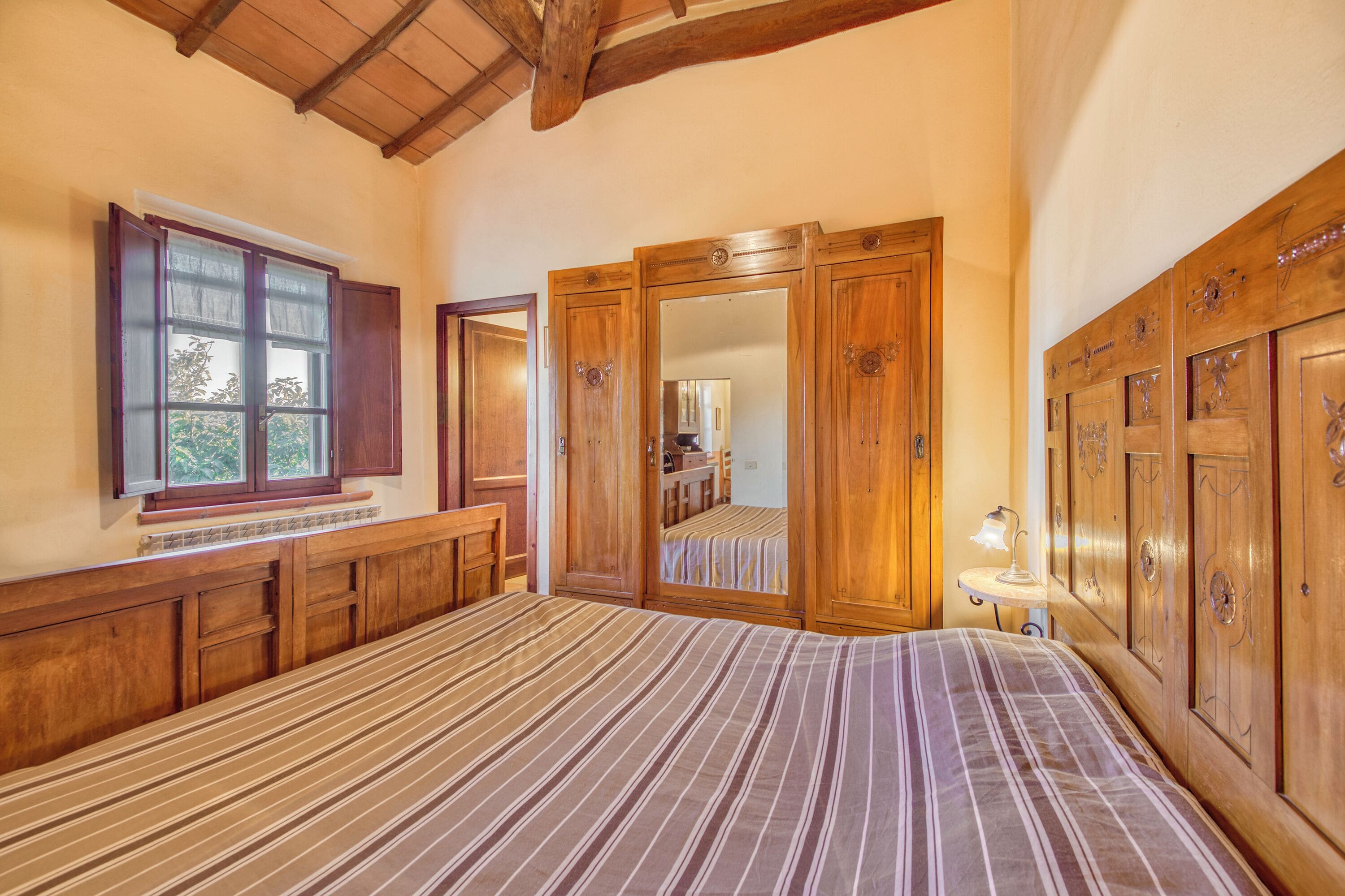 Family Apartment, Multiple Bedrooms, 2 Bathrooms (Sunflower apt with shared pool family) | 2 bedrooms, free WiFi, bed sheets