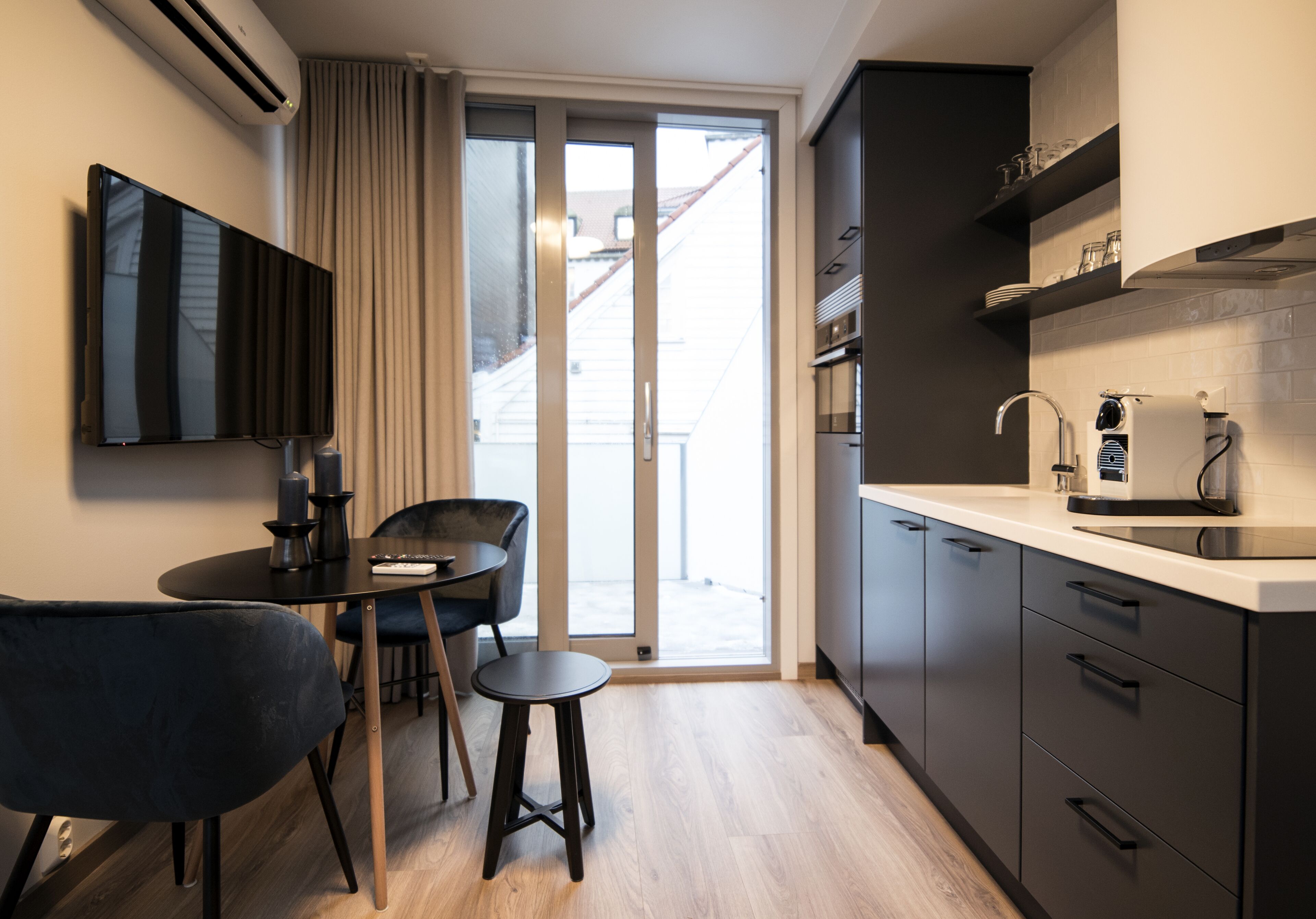 Leilighet – basic, 1 soverom | Spiseområde på rommet