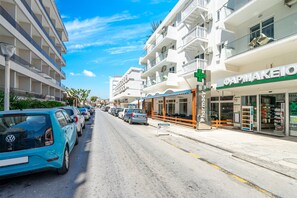 Exterior detail - Santa Maria City Hotel (Rhodes)
