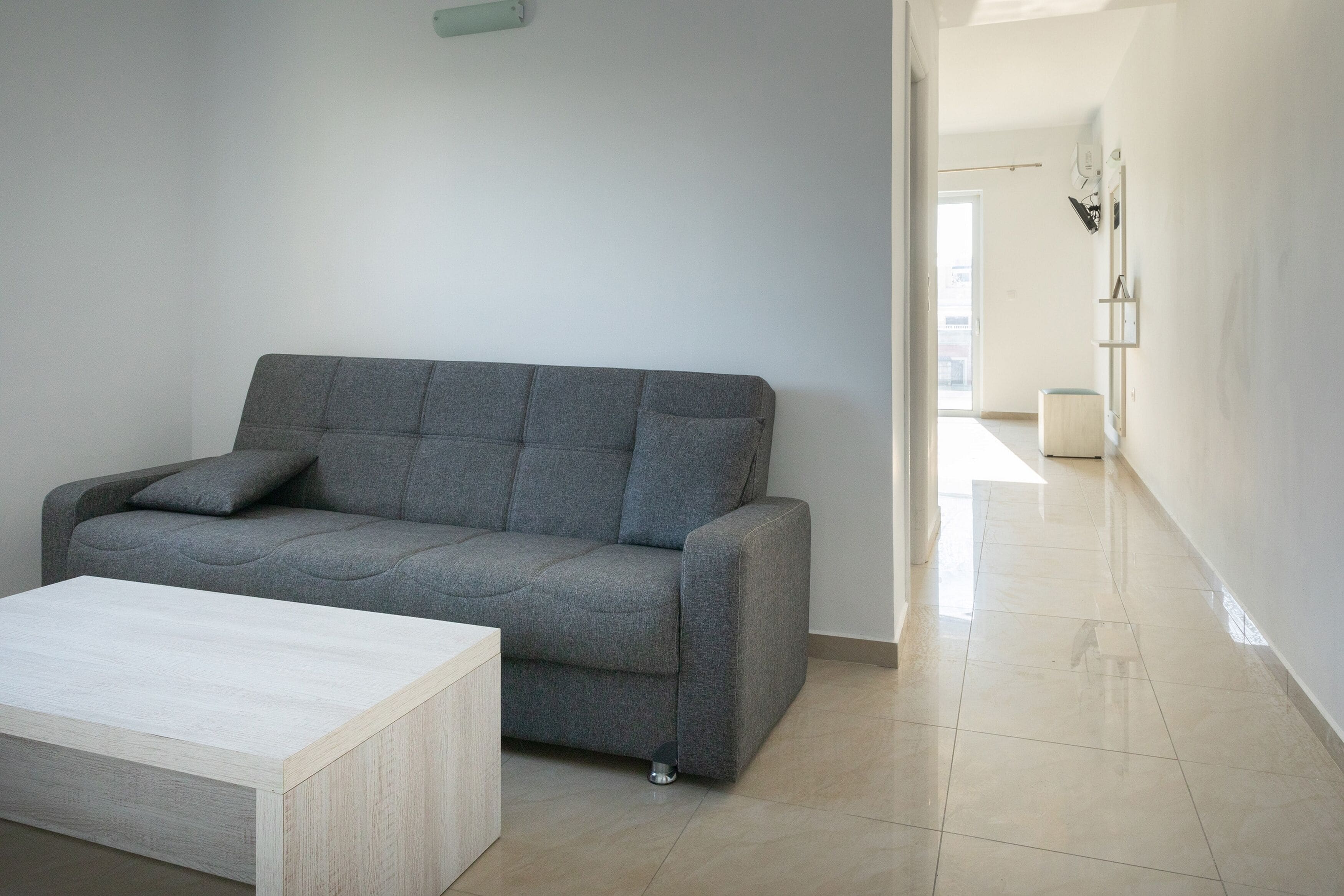 junior room | living area | 24-inch lcd tv with digital channels, tv, offices