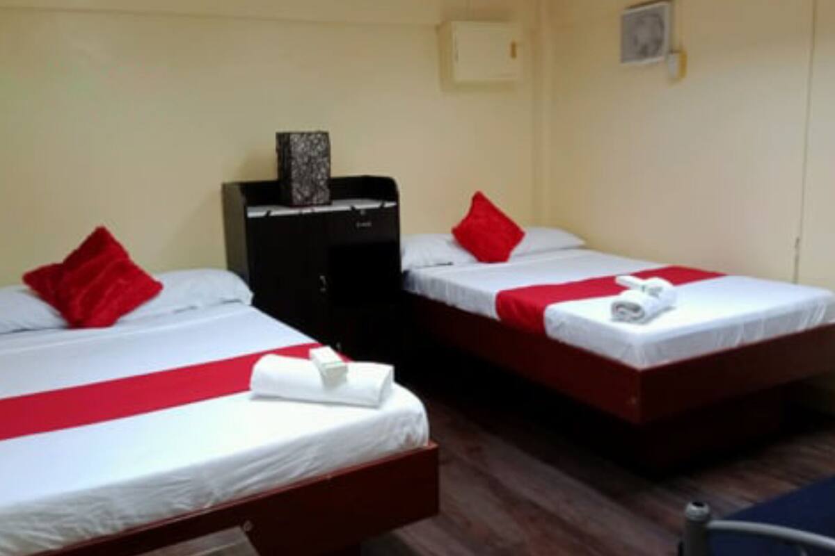 Suite familiare | 1 camera, Wi-Fi gratuito, lenzuola