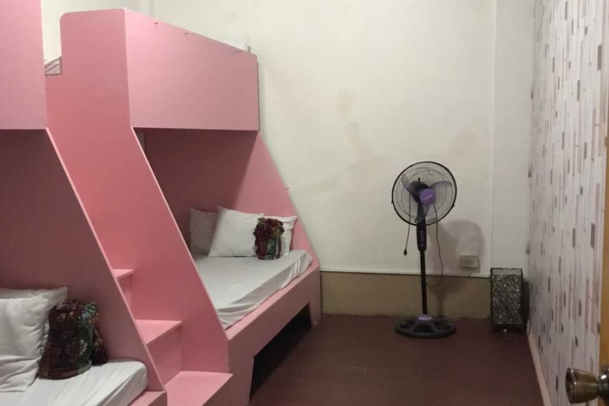 Kamar Ekonomi, 6 kamar tidur | Wi-Fi gratis dan seprai linen