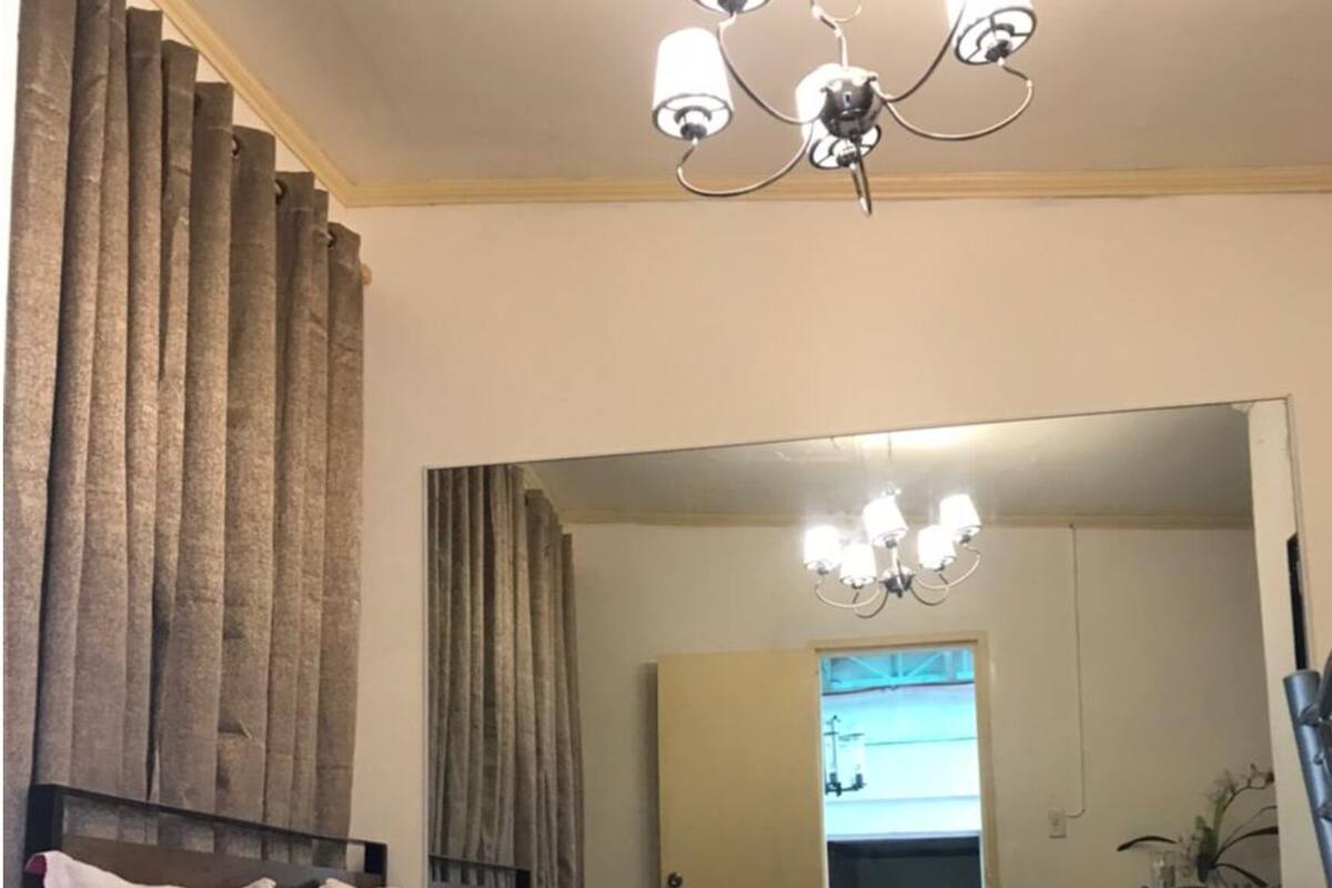 Kamar Double Standar | Wi-Fi gratis dan seprai linen
