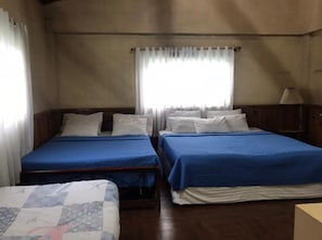 Standardzimmer, 2 Schlafzimmer | Kostenloses WLAN, Bettwäsche