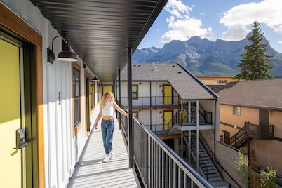 Basecamp Suites Canmore I One Bedroom Apartment (No On-Site Parking)