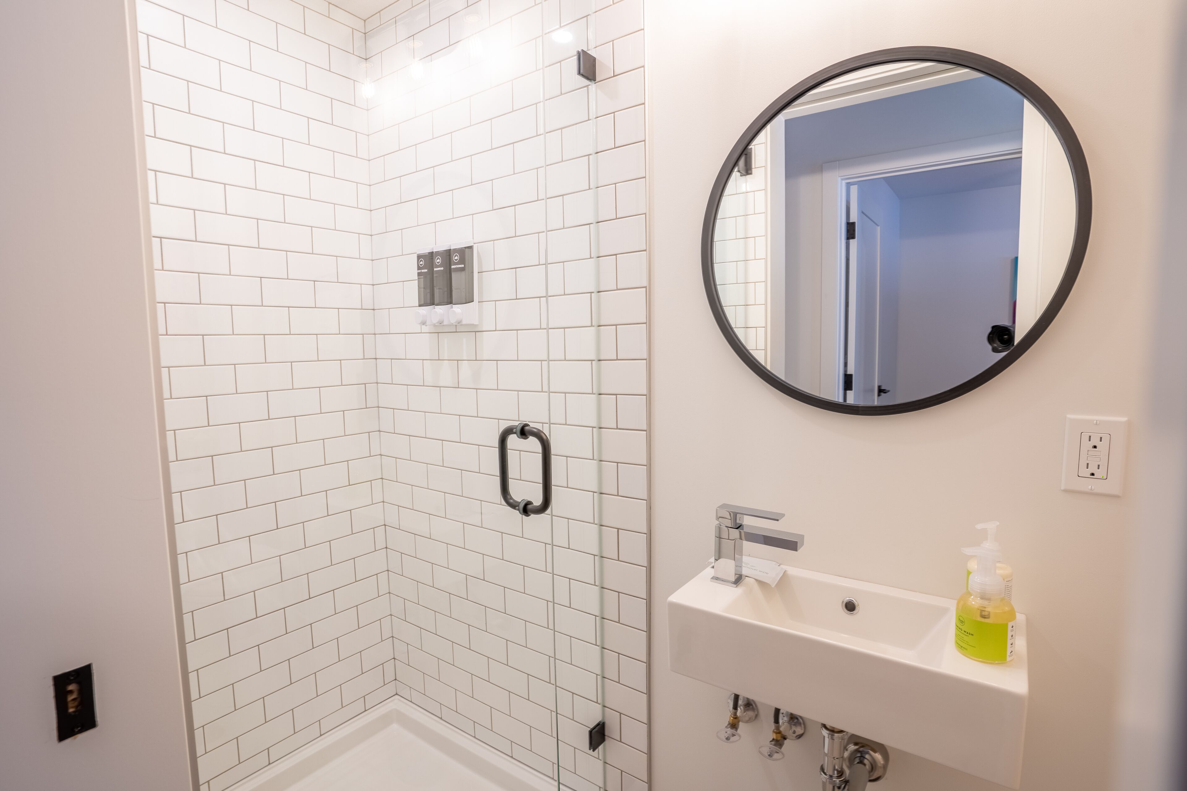 Shower, towels, toilet paper