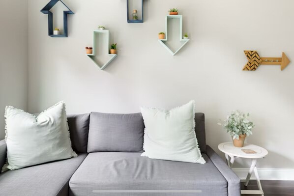 Smart TV, video games, books