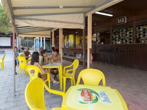 Baari (majoituspaikassa)