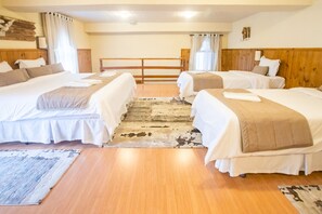 Comfort Quadruple Room | 1 bedroom, in-room safe, desk, free WiFi