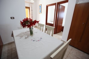 Apartment, 2 Bedrooms | Free WiFi - Vila Genci (Ksamil)