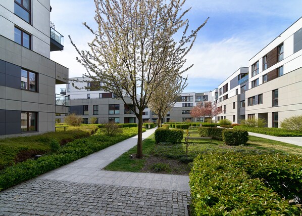 Front of property - P&O Apartments Wilanów 7 (Warsaw)