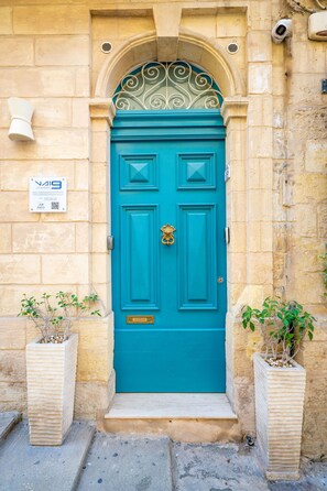 Exterior detail - Valletta Apartments 19 Apt 2 (Valletta)