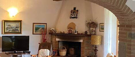 Fernseher, Arbeitsbereiche