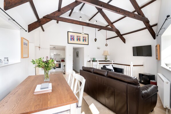 Smart TV, books, streaming services