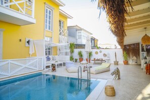 Outdoor pool - Adacan Alacatı (Cesme)
