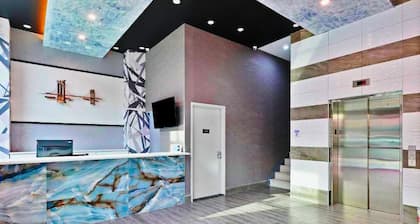 Casa Blanca Hotel Brooklyn