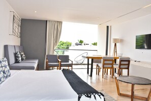 Luxury Studio Suite, Balcony - Kaab South Beach by The Spot Rentals (Playa del Carmen)