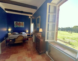 5 chambres, lit parapluie, Wi-Fi gratuit, draps fournis