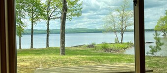 "The Dam House" Lake and River Front Home with Beautiful Sunset Views