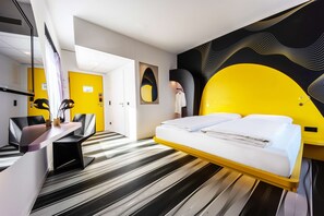 Superior Room (Design)