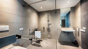Bagno accessibile ai disabili