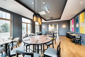 Daily buffet breakfast (EUR 17.9 per person)