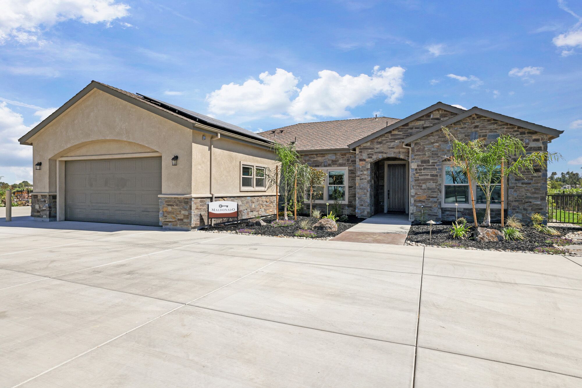 Hacienda Estates : Maldonado- One of four new homes set in scenic vineyards