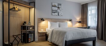 KONTRAKT Boutique Hotel