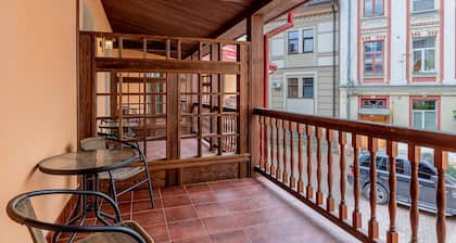 KONTRAKT Boutique Hotel