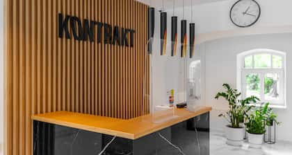KONTRAKT Boutique Hotel