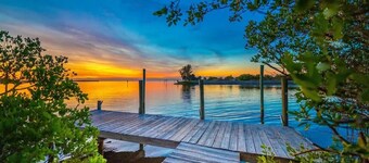 Gorgeous Sunsets at Bahia Beach Retreat w/ Personal Tiki Bar