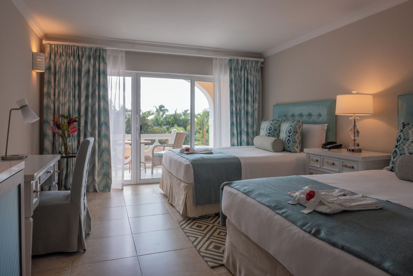 Twin Room, 2 Queen Beds, Ocean View | Minibar, in-room safe, desk, laptop workspace