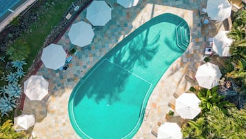2 udendørs pools