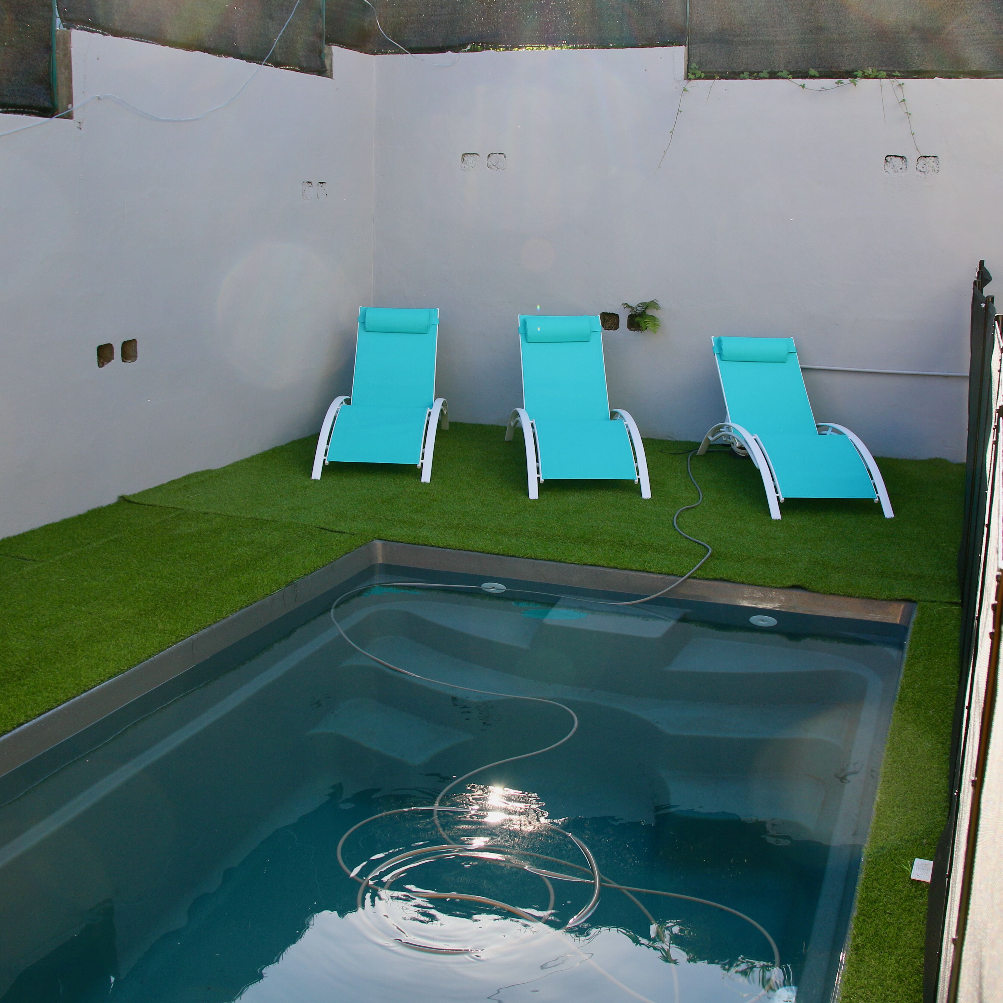 室外泳池、暖水池